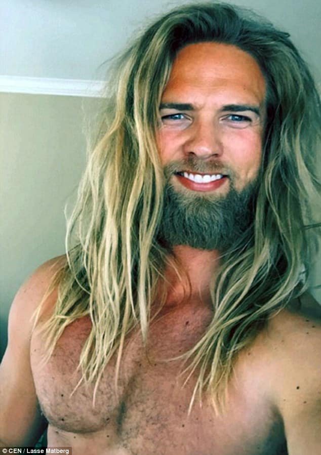 O tenente norueguês que arrasa corações nas redes sociais