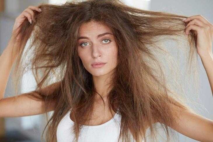 9 erros que acabam com a beleza e saúde dos cabelos