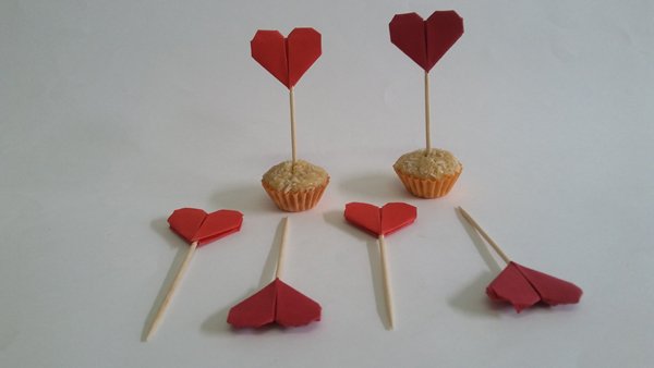 origami de coração no doce origami de coração no doce