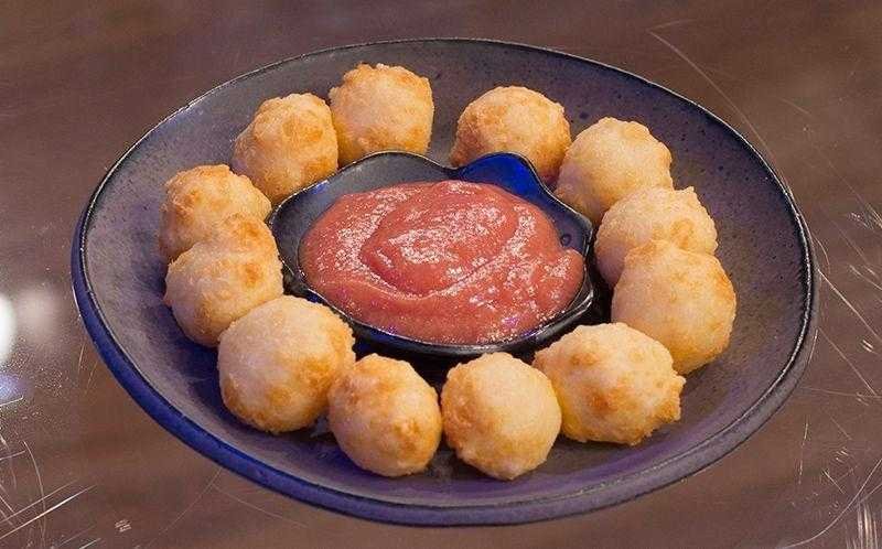 Receita de pão de queijo frito