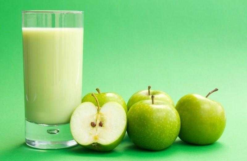 Suco detox de maçã verde para a dieta