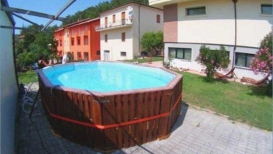 Como construir uma piscina com paletes de madeira