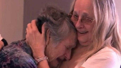 Aos 88 anos, mãe encontra filha que pensou ter morrido no parto