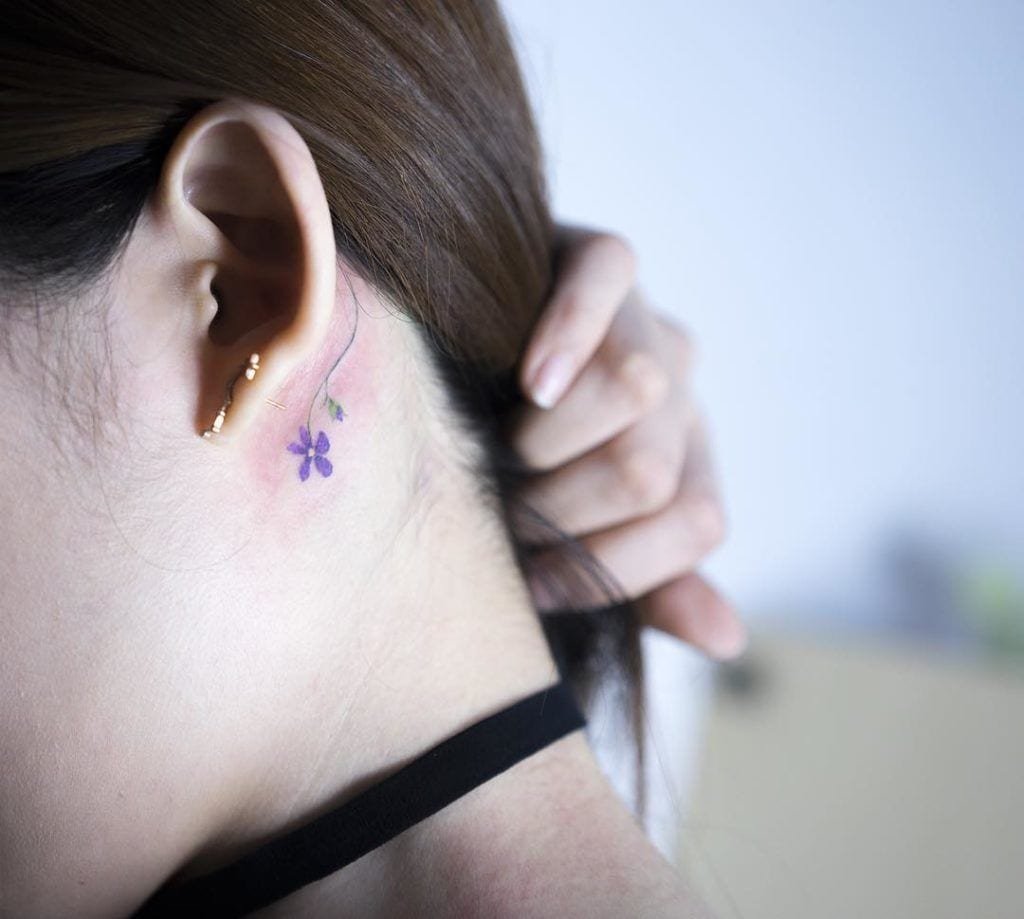 100 tatuagem de flores para você se inspirar a fazer