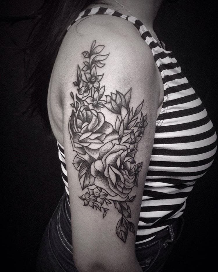 100 tatuagem de flores para você se inspirar a fazer