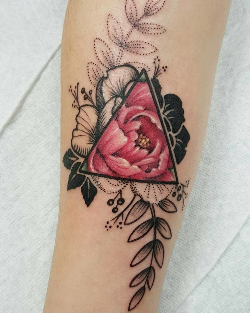 100 tatuagem de flores para você se inspirar a fazer