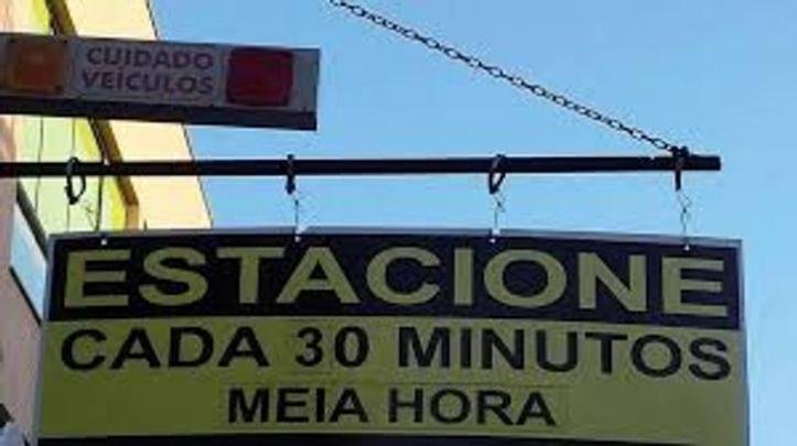 1638816451 431 27 placas engracadas que causam uma grande confusao em que