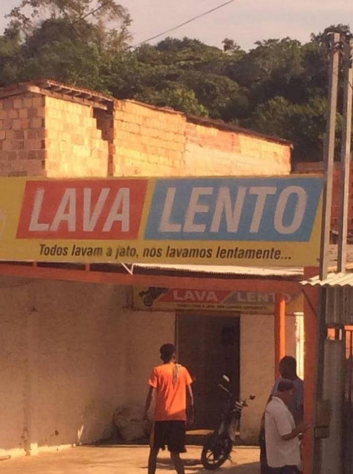 1638816460 51 27 placas engracadas que causam uma grande confusao em que