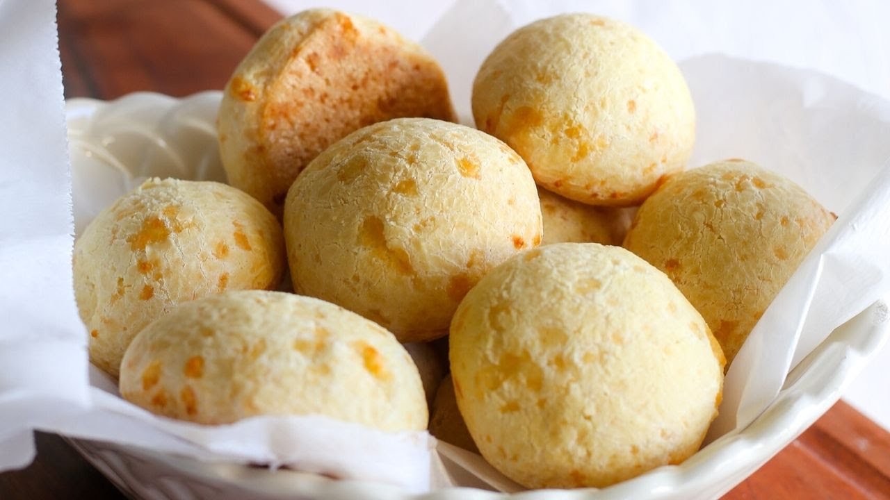 Como Fazer Pão de Queijo