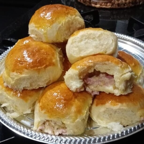 Receita de Pão de batata recheado de liquidificador