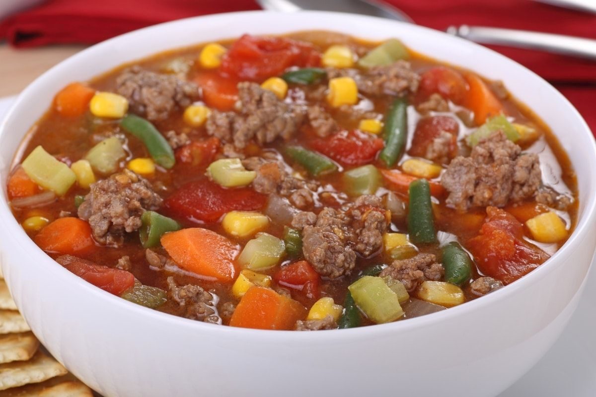 sopa de carne caseira