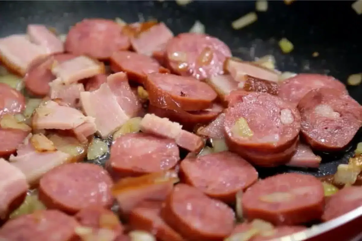 Linguiça calabresa com bacon