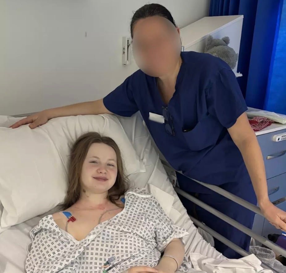 Evelyn agora possui um desfibrilador implantado (Kennedy News and Media).