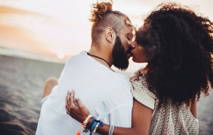 14 perguntas para saber se o seu relacionamento tem futuro 11 Como devo me comportar quando você está zangado ou triste