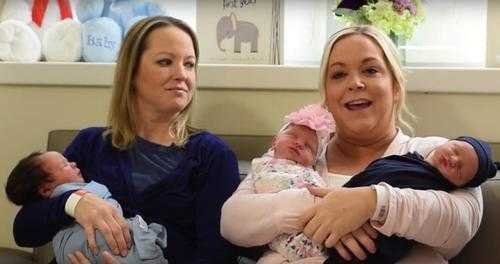 Gêmeas se maravilham ao terem seus bebês, incluindo um par de gêmeos