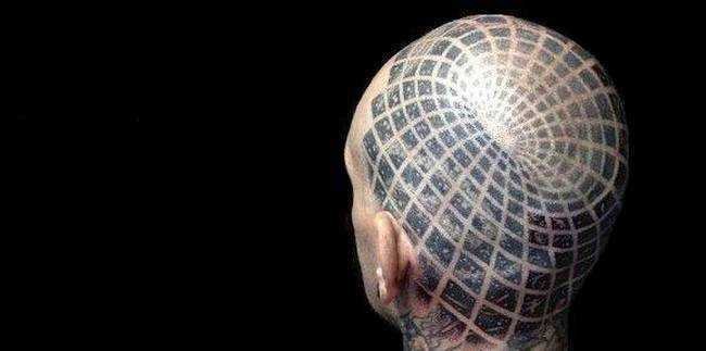 1749176888 155 20 Cabecas tatuadas que vao te deixar boquiaberto