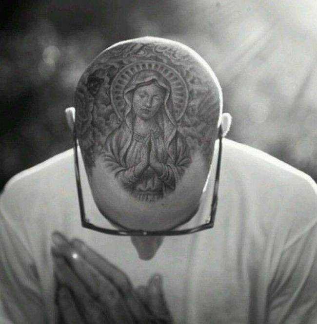 1749176888 32 20 Cabecas tatuadas que vao te deixar boquiaberto