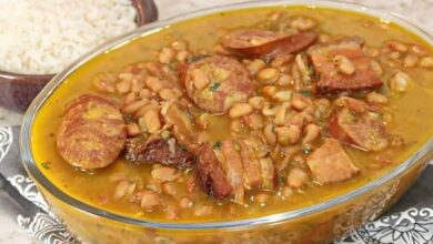 Feijão com bacon e calabresa de restaurante: Receita maravilhosa!