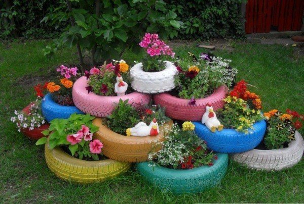 1749215829 236 Decoracao de jardim com materiais reciclados decoracao-de-jardim-reciclada