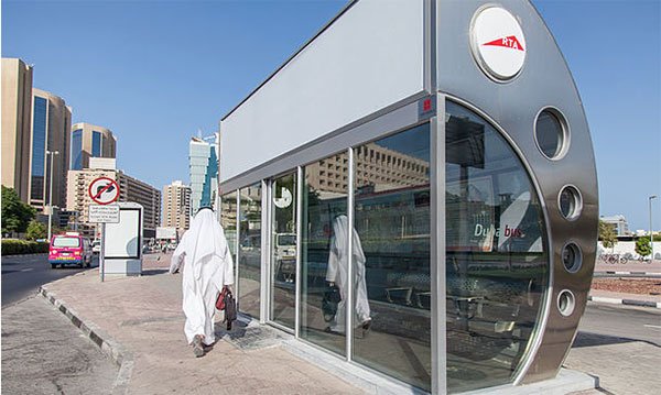 Ponto de ônibus com ar condicionado