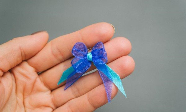 laço com fita passo a passo