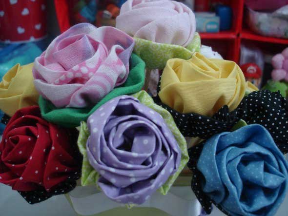 1749246392 870 Ideias e dicas para fazer flores artesanais