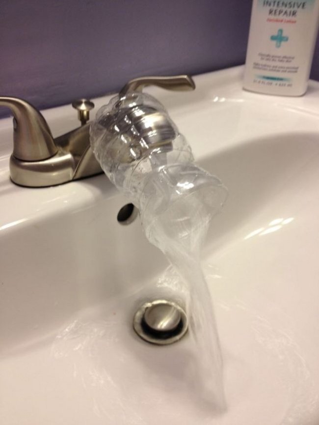 1749254409 168 17 Ideias criativas para reciclar as garrafas de plastico