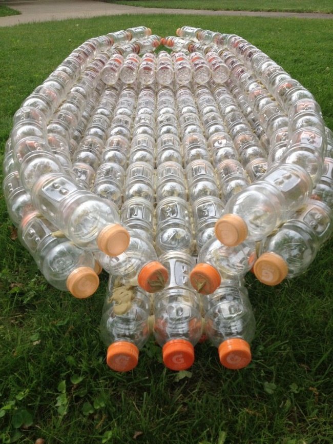 1749254409 3 17 Ideias criativas para reciclar as garrafas de plastico