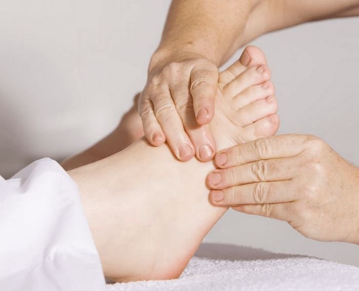 10 partes do corpo que doem por causa de pensamentos negativos 11