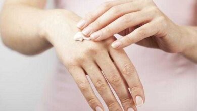 Aprenda como deixar as mãos macias e hidratadas wa