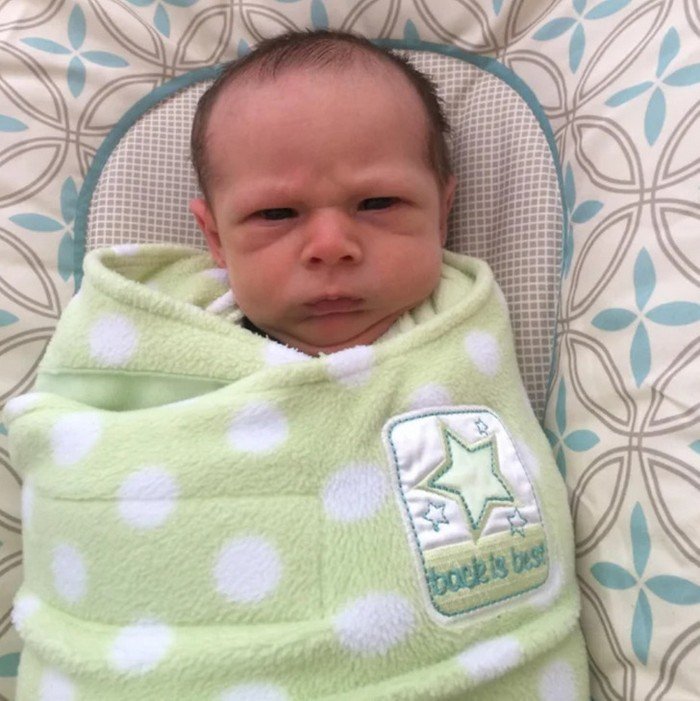 1749494169 27 17 Bebes fofos que ja parecem ter nascido com 50 blank