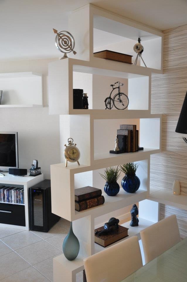 1749588132 2 87 Ideias de decoracao com nichos para se inspirar imagem (11)