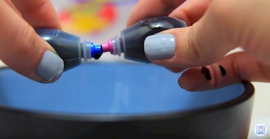 1749685012 687 Como fazer batom em casa com apenas 3 ingredientes 3