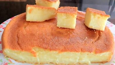 bolo mané pelado um bolo de mandioca aipim ou macaxeira