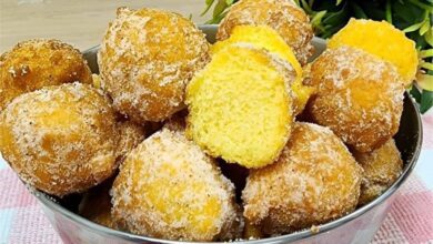 Bolinho de chuva de Fubá simplesmente delicioso