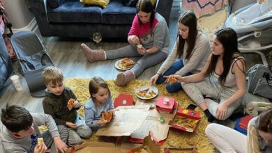 Conheça a mulher de 48 anos com 22 filhos biológicos