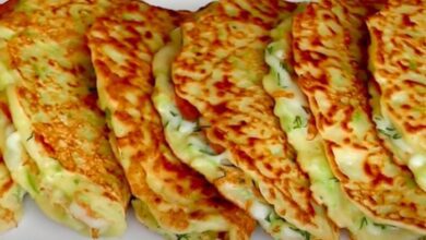 Misturei repolho, ovo e mais 3 ingredientes e fiz o melhor bolinho de legumes da vida