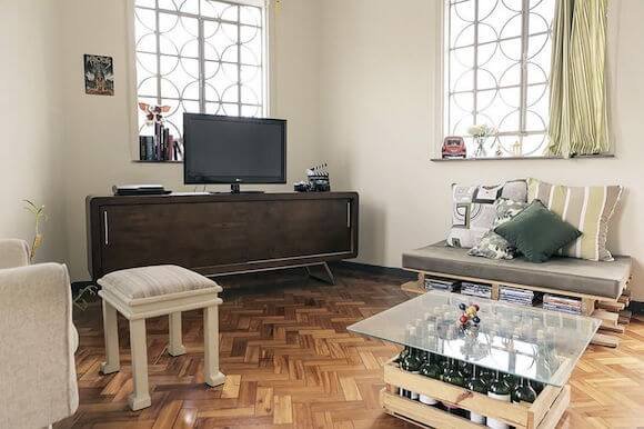 1749734709 528 Como decorar a sala de estar com material reciclavel recicla 3