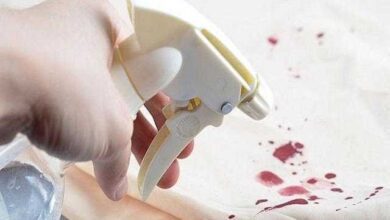 1749790511 7 Dicas tirar as manchas de sangue da roupa sem blank