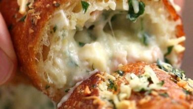 Pão de alho recheado com presunto e queijo k