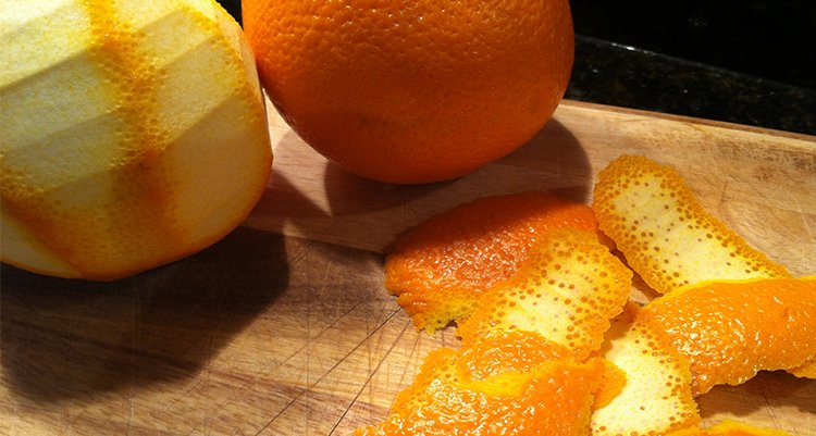 1749881587 716 7 motivos para nao jogar cascas de laranja fora scorza-darancia-3-3