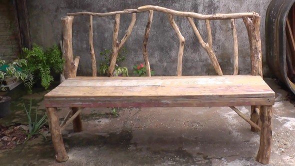 1749922791 447 6 Ideias para fazer bancos com materiais reutilizados