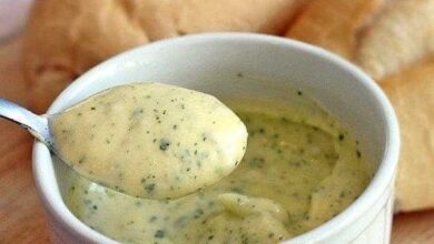 7 receitas de molho de alho