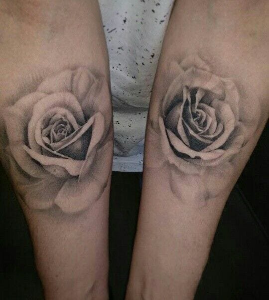 100 tatuagem de flores para você se inspirar a fazer