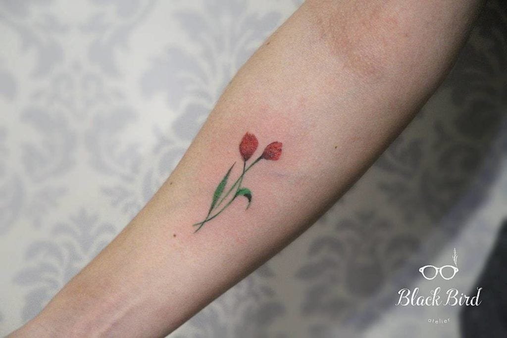100 tatuagem de flores para você se inspirar a fazer