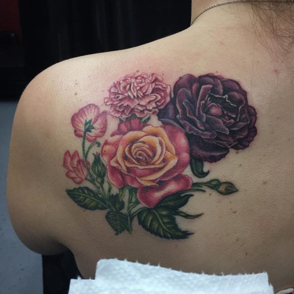 100 tatuagem de flores para você se inspirar a fazer