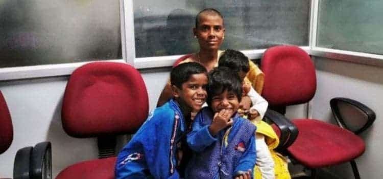 1749938604 91 O relato de uma mae que vendeu seus cabelos para