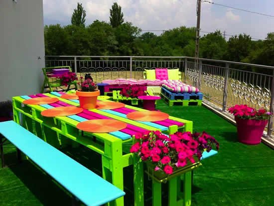 Inspiração com pallets para jardim