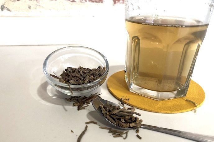 1750368679 102 4 melhores chas para dormir que ajudam voce a chá valeriana