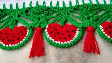 Lindinho barrado melancia no crochê para aprender e alegrar sua cozinha